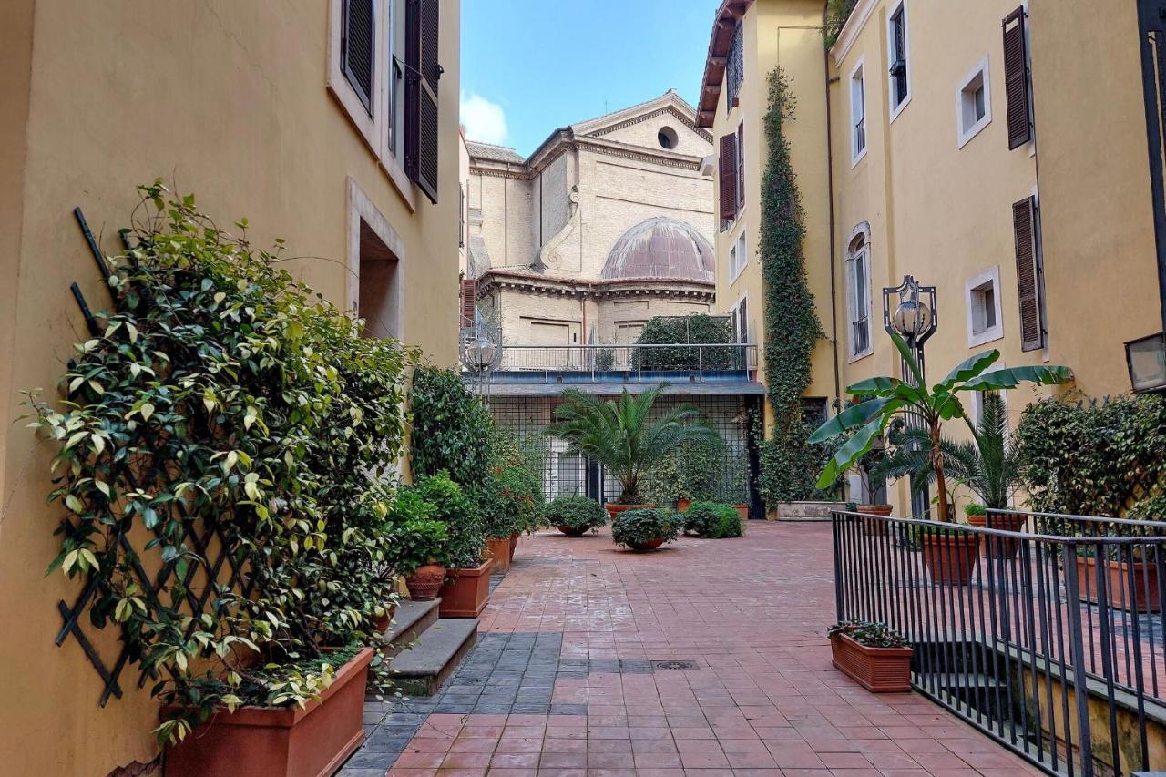 Luxury Di San Giacomo Lejlighed Rom Eksteriør billede